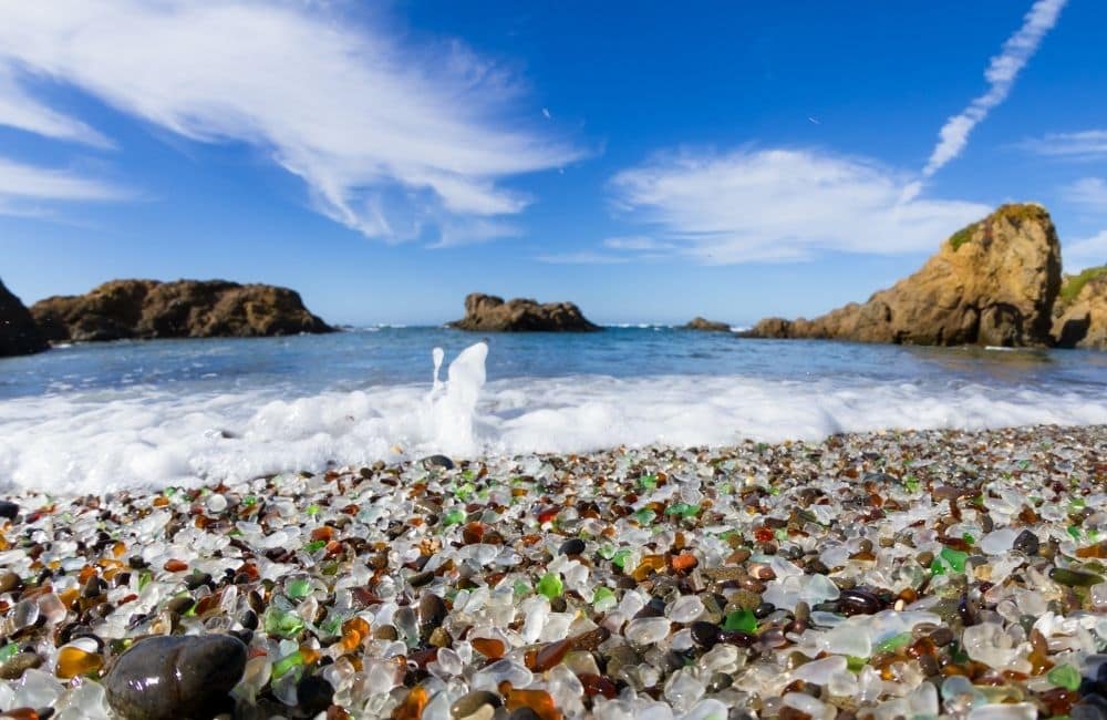 Glass Beach ©Nature's Charm/Shutterstock.com